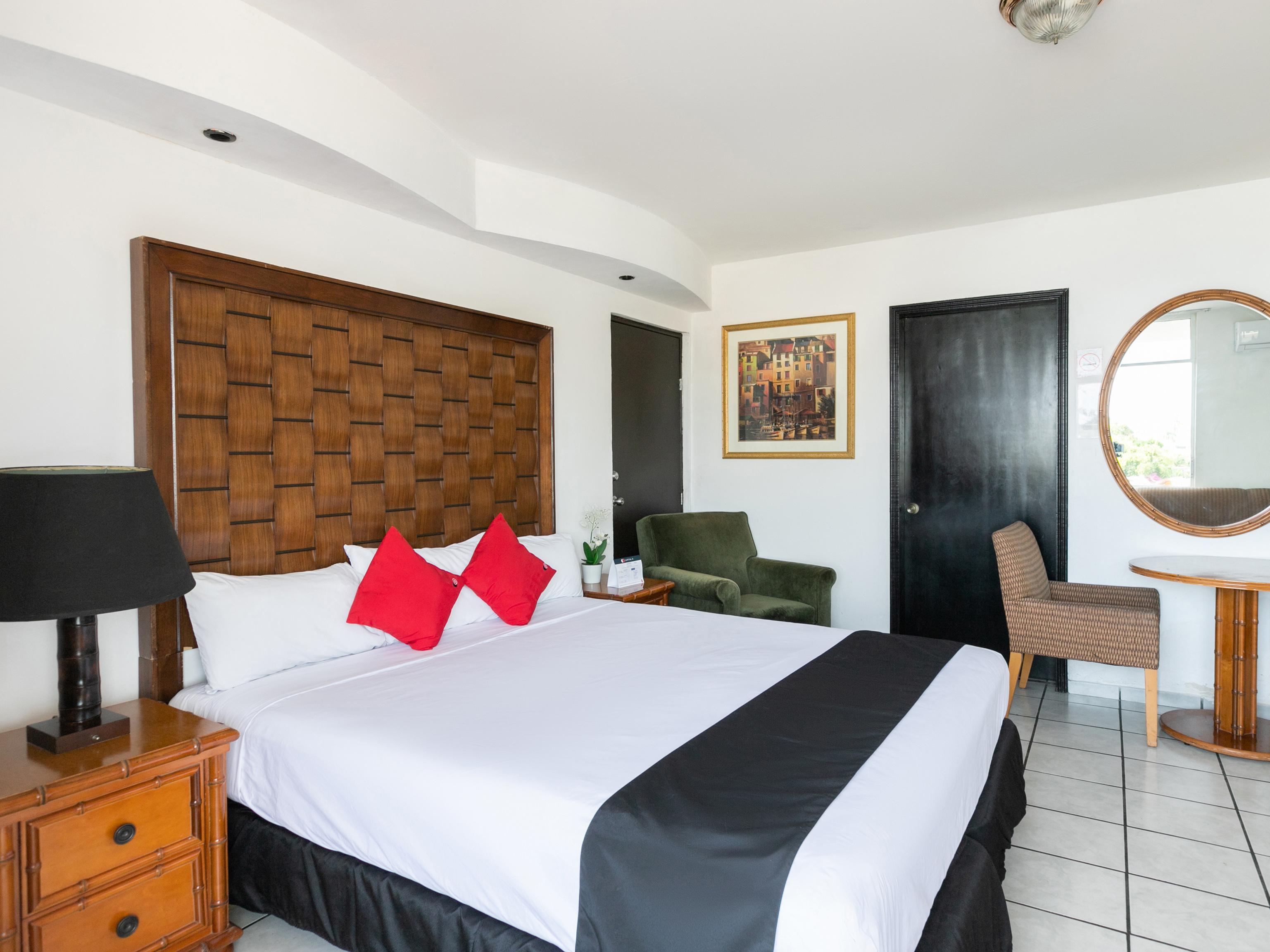Capital O Zona Dorada Inn, มาซาตลัน ภายนอก รูปภาพ