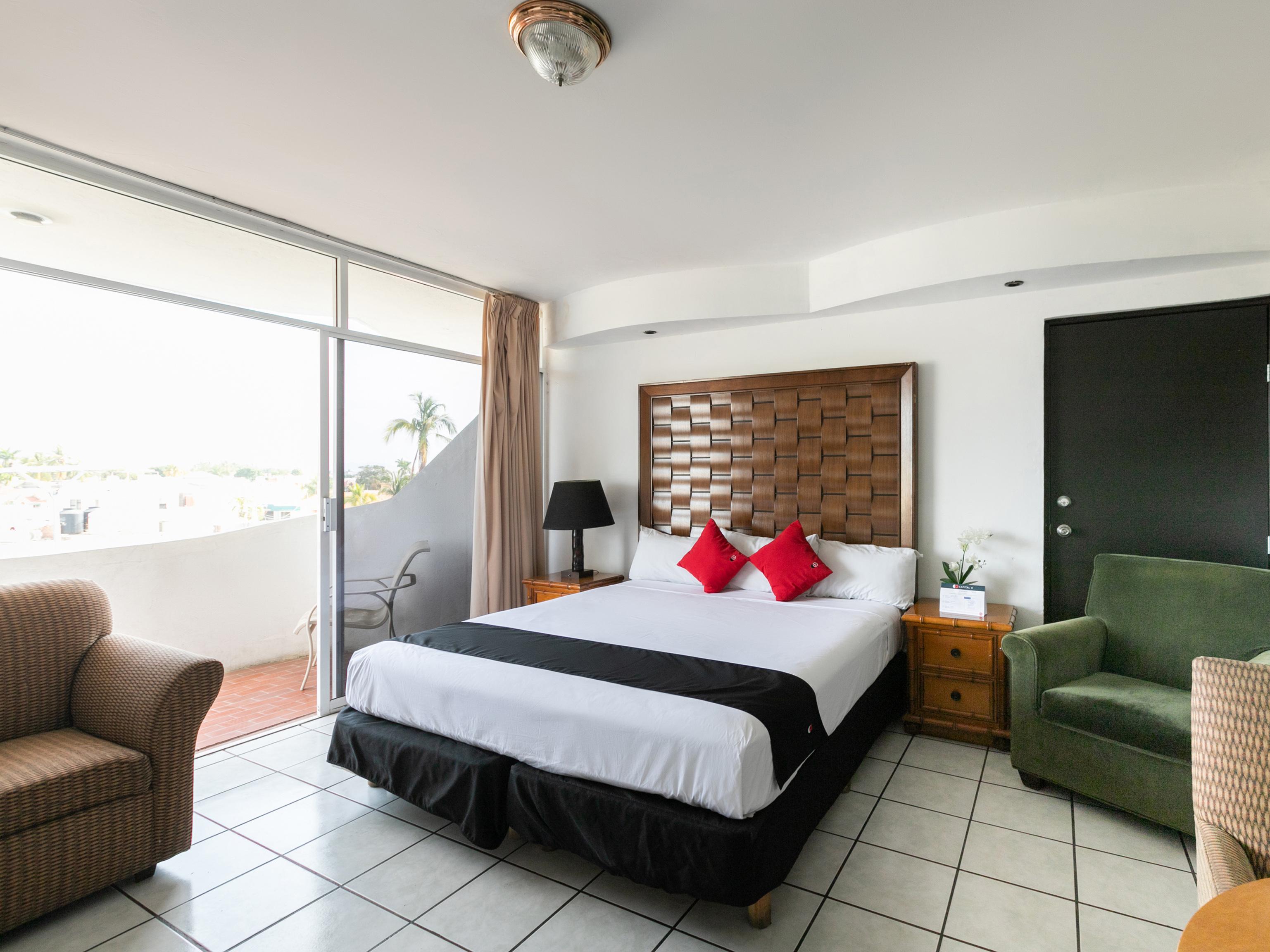 Capital O Zona Dorada Inn, มาซาตลัน ภายนอก รูปภาพ