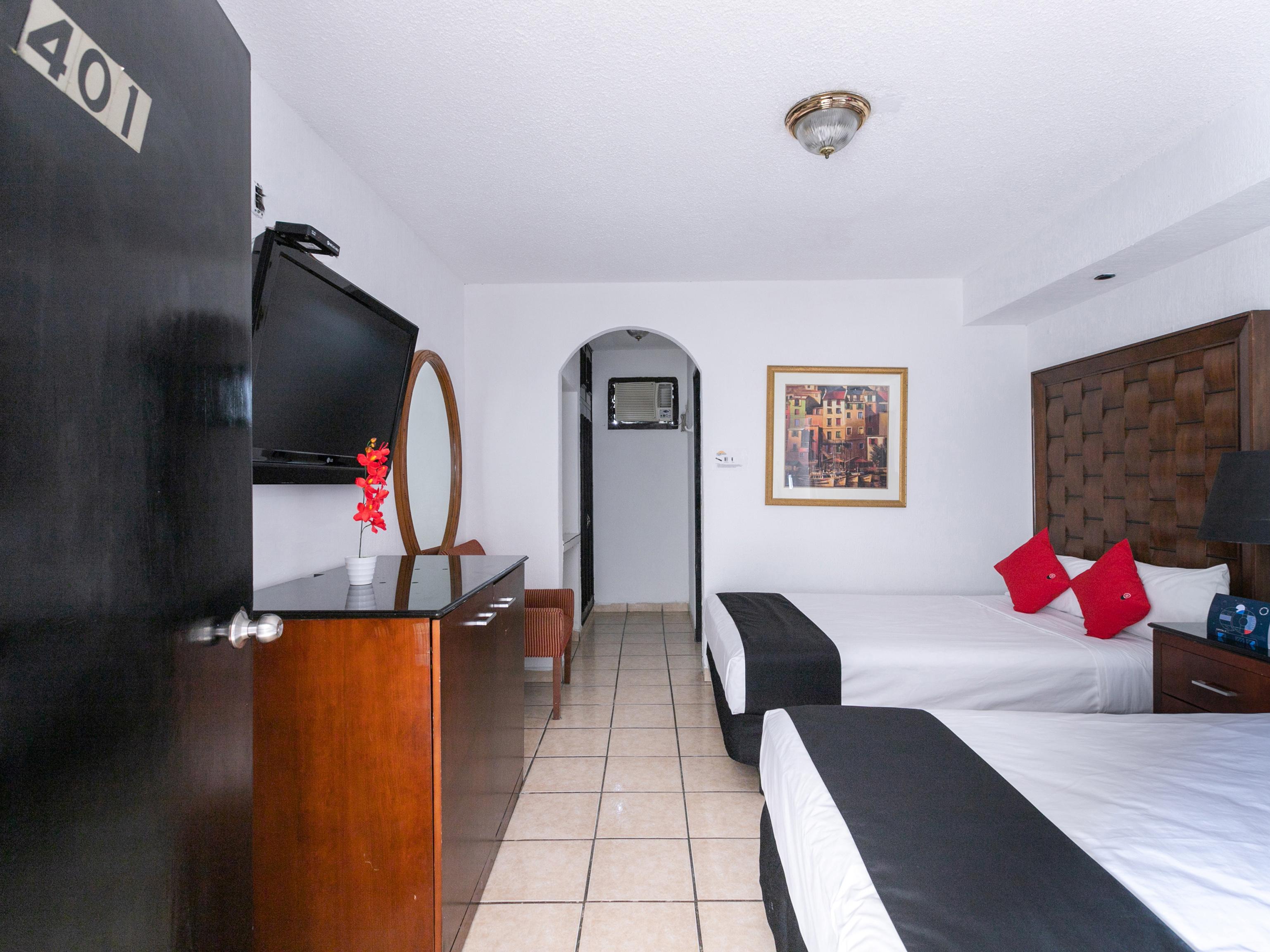 Capital O Zona Dorada Inn, มาซาตลัน ภายนอก รูปภาพ