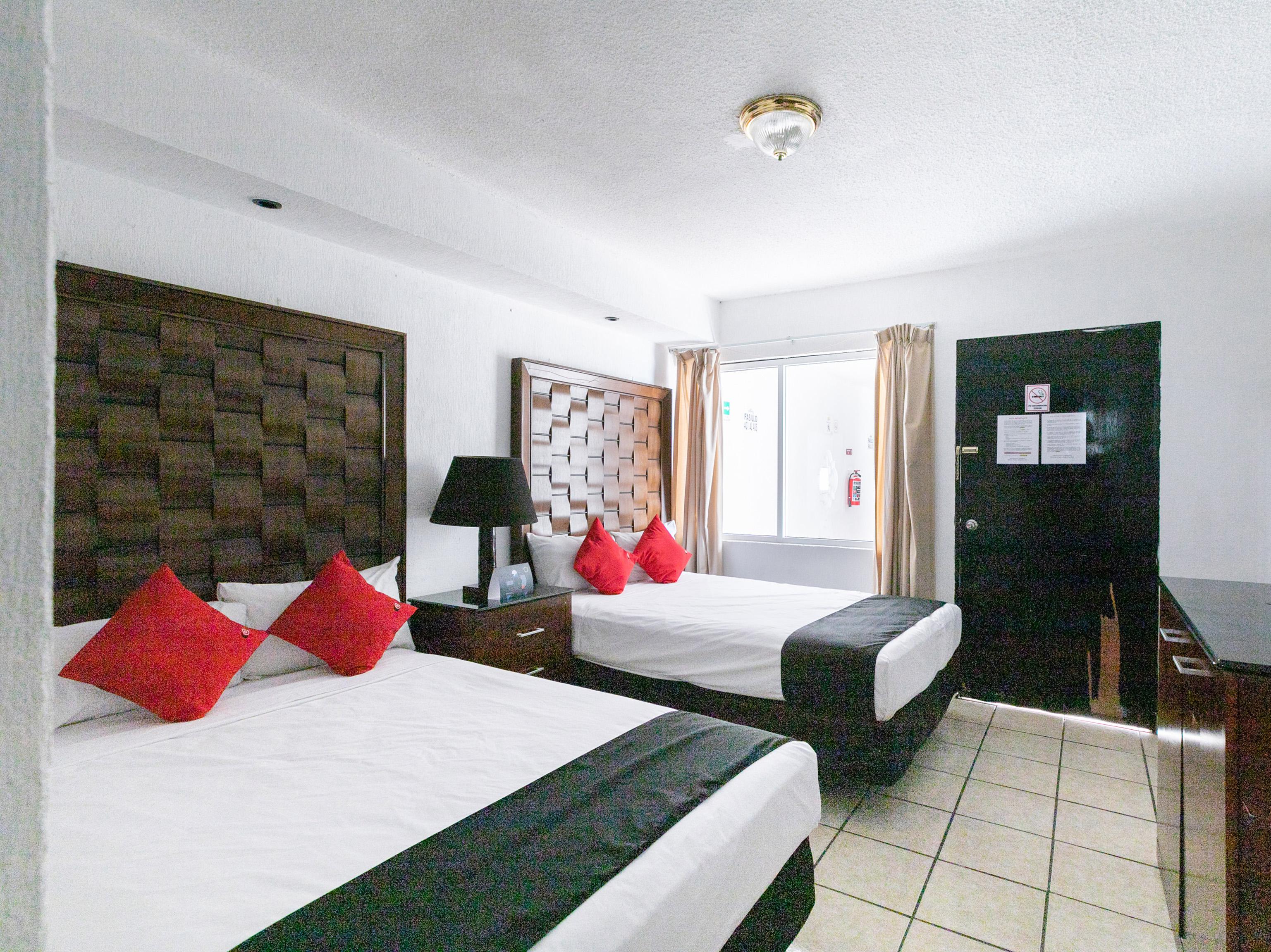 Capital O Zona Dorada Inn, มาซาตลัน ภายนอก รูปภาพ